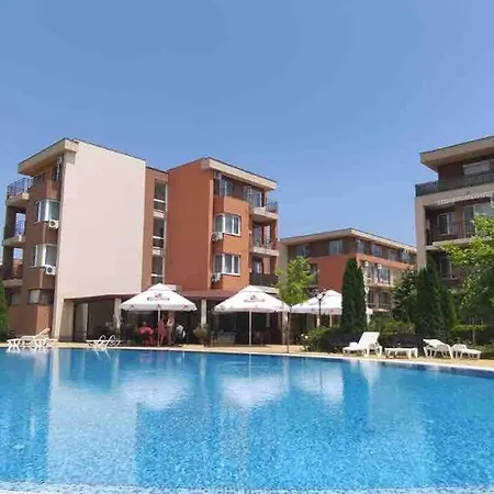 Ferienunterkunft Strandnaehe Mit Pools Апартамент Слънчев бряг