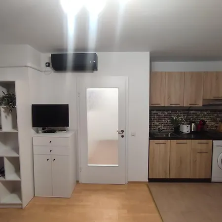 Ferienunterkunft Strandnaehe Mit Pools Apartment