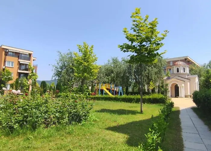 Ferienunterkunft Strandnaehe Mit Pools Апартамент *