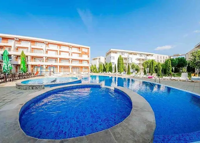 Ferienunterkunft Strandnaehe Mit Pools Апартамент Слънчев бряг