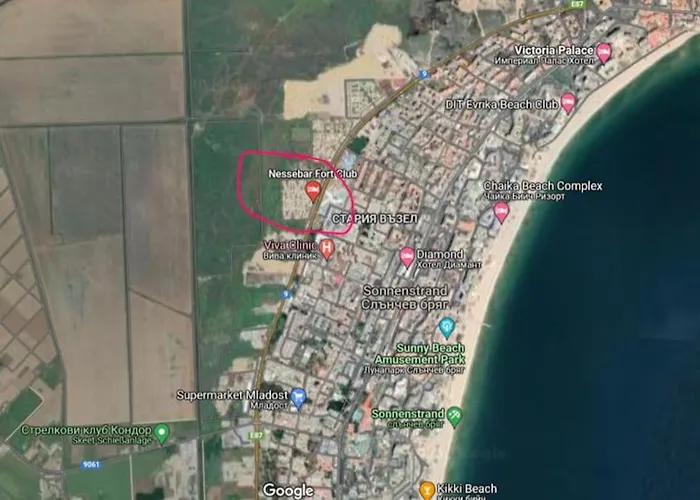 Ferienunterkunft Strandnaehe Mit Pools *