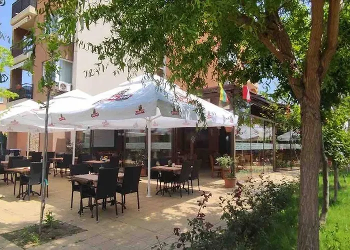 Ferienunterkunft Strandnaehe Mit Pools * Слънчев бряг